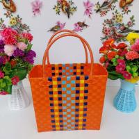 ราคา กระเป๋าสาน ตระกร้าสาน เส้นพลาสติกสาน กระเป๋าสานเส้นพลาสติก กระเป๋าถือ กระเป๋าจ่ายตลาด กว้าง13ยาว24สูง23cmขอบปากตะกร้า (3597024816)