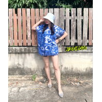 ราคา เสื้อมัดย้อม ทรงกะเหรี่ยง คอวีหน้าหลัง ผ้าเมมเบิร์ต ใส่สบาย แต่งด้วยปอม ย้อมคราม น่ารักมากค่ะ ฟรีไซส์ ลายปุยเมฆ (5631896185)