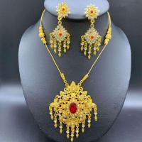 ราคา March jewelry ชุดไทยสร้อยชุดต่างหู สร้อยคอ เพชรโบราณคลิปต่างหู (21300812477)
