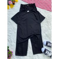 ราคา ชุดเซ็ทวินเทจ กางเกงยีนส์ เสื้อยืดสีพื้น (10450402032)