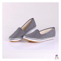 ราคา F2 พร้อมส่ง รองเท้าผ้าใบ ทรงสลิปออน ลายสก็อต (18292126940)