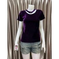 ราคา เสื้อยืเแฟชั่นคอโช้คเกอร์จี้มุกกํามะหยี่ผู้หญิง รุ่นใหม่ ผลิตจากผ้ากํามะหนี้เนื้อดี ผ้านิ่มใส่สบาย ไม่ร้อน (17258314193)