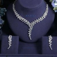 ราคา Neriza Jewelry ชุดเครื่องประดับเพชรสังเคราะห์ประกายไฟเทียบเท่าเพชรแท้ จัดส่งฟรีพร้อมกล่อง NSW076 (14433208326)