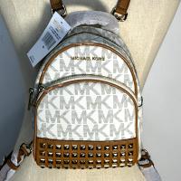 ราคา เป้ Michael Kors แท้ Coated canvas ลาย MK สายหนัง มีตำหนิที่หนังกุ๊นขอบและสายแตกลอกหลุดร่วง ลดราคาขาดทุน Clearance Michael Kors ABBEY XS EXTRA SMALL STUDDED BACKPACK 35T7GAYB0B VANILLA Clearance (2127