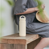 ราคา รับประกัน 3 เดือน KINTO TRAVEL THERMOS BOTTLE 450 ml กระบอกเก็บอุณหภูมิ ร้อน เย็น กระบอกเก็บความเย็น กระบอกเก็บน้ำร้อน กระบอกน้ำหูหิ้ว กระบอกน้ำพกพา (15260485769)
