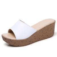 ราคา BATA LADIESHEELS รองเท้าส้นตึก WEDGE OVER 55MM แบบสวม สูง 3 นิ้ว สีชมพู รหัส 7615529 สีดำ รหัส 7616529 Ladiesheel Fashion (9699932060)