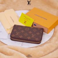 ราคา New กระเป๋าสตางค์หลุย ซิปรอบ ใบกลางขนาด 6 นิ้ว สินค้าเกรดพรีเมียม มาพร้อมกล่อง (15302199165)