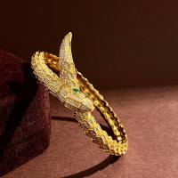 ราคา กำไลข้อมือทองเค18K แฟชั่นชุบทอง18Kสร้อยข้อมือประดับเพชรรูปหัวตาสีเขียวแสดงบุคลิกภาพทันสมัย (14140383290)