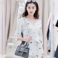 ราคา Belt bag small size กระเป๋าสะพาย มีสายหนังให้1เส้นค่ะ (20792906285)