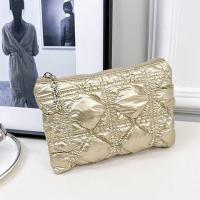 ราคา ADOP สไตล์เกาหลีแบบ กระเป๋าคลัทช์ carlyn พื้นที่ฝ้าย PU สว่างสดใส กระเป๋าถือลายสี่เหลี่ยมขนมเปียกปูน อารมณ์ที่ดี ลายสก็อต ถุงเมฆฟอง สำหรับผู้หญิง (21177399680)