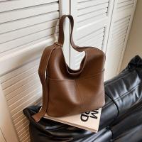 ราคา popular large capacity bag for women 2023 new fashionable shoulder simple and stylish commuter tote (20799843569)