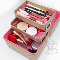 ราคา BG453 กระเป๋าเครื่องสำอางทรงแข็ง Vanilla in love Makeup Box ขนาดใหญ่ 2 ชั้น (18757270010)