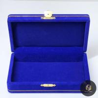 ราคา กล่องใส่เครื่องประดับกล่องคิ้วทองกำมะหยี่ สีน้ำเงิน คละแบบ (19414067392)