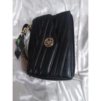 ราคา กระเป๋าหญิงสีดำ สำหรับถือติดตัว (20865033284)