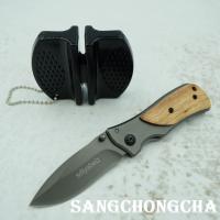 ราคา Sangchongcha SD002 AC001 Folding Outdoor Tactical survival knife มีดพับเล็ก มีดพับ มีดพกพา มีดเดินป่า ล็อคใบมีดพับเก็บง่ายป่า มีดแคมป์ปิ้ง ยาว 6 2 นิ้ว ด้ามไม้แท้ แถมฟรีที่ลับมีด2หัว (2173960423)