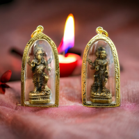 ราคา ภัคตรีมูรติ พระตรีมูรติและพระพระพิฆเนศ กรอบชุบไมครอนอย่างดี หลวงพ่อกาย พันธะสาโร (19373848991)