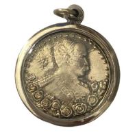 ราคา ส่งฟรี เก็บเงิบปลายทาง พร้อมส่ง จี้ จี้พระ เหรียญ ร 5 ด้านหน้าเสด็จพ่อ ร 5 ด้านหลังหลวงพ่อโสธร เลี่ยมกรอบพลาสติก (13550546133)