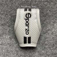 ราคา หุ้มเกียร์ Sparzo ที่หุ้มหัวเกียร์ออโต้ แบบกดข้าง ลายเคฟล่า (9341077600)