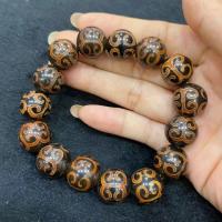 ราคา สร้อยข้อมือสำหรับทั้งหญิงและชายย้อนยุครูปมังกรสร้อยข้อมือไข่มุกตาทิเบตสีเขียวเหลืองหยกโบราณทิเบต (20214483479)