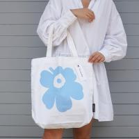 ราคา พร้อมส่ง T 27 N Marimekko Notko bag in blue unikko ของแท้100 มีป้ายแท็ก เป็นผ้าแคนวาส กระเป๋าผ้าถุงผ้าถุงผ้าลดโลกร้อนโลโก้ (8349085161)