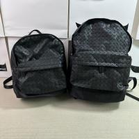 ราคา Issey Miyake Miyake 2023กระเป๋าคอมพิวเตอร์รูปสี่เหลี่ยมขนมเปียกปูนทันสมัยและอเนกประสงค์กระเป๋าเป้สะพายหลังความจุใหญ่กระเป๋าเดินทางสำหรับผู้ชายและผู้หญิง (21208687559)