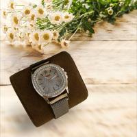 ราคา นาฬิกาข้อมือแฟชั่นผู้หญิงเป็นสายแม่เหล็กหน้าปัดล้อมเพชรสายพิงค์โกลด์กันน้ำได้ 70 ของถ่ายรูปจากงานตัวจริงมีของแถมให้ฟรีสามารถโดนละอองฝนล้างมือได้แต่ว่าถ้าจะให้ดีไม่โดนดีกว่าค่ะเพื่อสภาพสีมันจะได้ดูทนทา