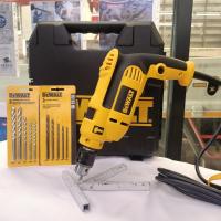ราคา Dewalt สว่านเจาะกระแทก ขนาด 10 มม DWD022 (15963811084)
