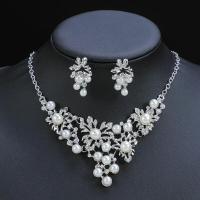 ราคา Elegant Leaf Shape Long Water Drop Diamond Pearl Necklace For Women Original Earring Jewelry Set Bridal Wedding Crystal Diamond Pearl Necklace Earrings Two piece Jewelry Set (20025001474)