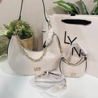 ราคา Diva hobo Lyn ขนาด 8 5 นิ้ว งานแท้Outlet (19232024958)