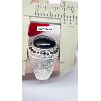 ราคา แหวนเงินชายนิลหลังเบี้ยล้อมนิลลายไทย (21248806982)