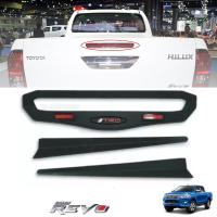 ราคา ครอบไฟเบรคฝากระโปรงท้าย Toyota Revo สีดำด้าน โลโก้ TRD แดง (5226382217)