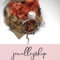 ราคา แหวนมุกแท้ ตัวเรือนเงินแท้925 มุกทรงซาลาเปาสีขาว ธรรมชาติ (4601848698)