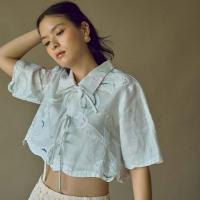 ราคา V day Collection for 2 2 NEW Perana เสื้อครอปเชิ้ตทรง oversized ผ้าลินินวินเทจปักลาย Bowie Shirt โทนชมพู คละลาย ดูเพิ่มเติมในรายละเอียดสินค้า (21298282345)