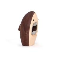 ราคา CASSIEA แหวนดำแสตนเลสที่เปิดขวดฉลามไม้โอ๊ควอลนัทมีเอกลักษณ์ถอดฝาที่เปิดเบียร์ของขวัญที่ทำจากไม้ก๊อก (20539779106)