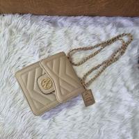 ราคา กระเป๋าแฟชั่นมาใหม่ กระเป๋าใส่โทรศัพท์ Lynกล่องนม กระเป๋าสะพายข้าง กระเป๋าผู้หญิง งานแฟชั่น ไซส์ 6 นิ้ว กระเป๋าแฟชั่นผญเกาหลี กระเป๋าสายโซ่ R6x7 (21294766653)