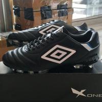 ราคา รองเท้าฟุตบอล เกรด Umbro ของแท้ (16456222719)