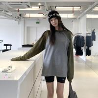 ราคา เสื้อยืดแขนแร็กแลนของผู้หญิงเสื้อแบบหลวมผ้าฝ้ายแขนยาวแบบปะต่อสีตัดกัน (20446249714)