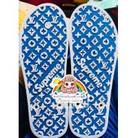 ราคา รองเท้าช้างดาวแกะลายสวยๆ ซูพรีม (10067719463)