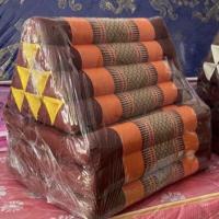 ราคา หมอนอิงนุ่น 10 ช่อง ติดเบาะ 3 พับ สินค้า OTOP งาน HAND MADE 100 (1362444237)