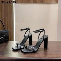 ราคา A word strap sandals in the summer of 2023 the new joker black women with high heels thick with white leather coach (19769733078)