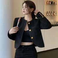 ราคา เสื้อแขนยาว คอกลม แต่งกระดุม สีทอง หรูหรา (21055695085)