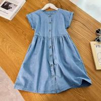 ราคา ห้องลองเสื้อ UNIQLO เสื้อผ้าเด็ก2023ฤดูใบไม้ผลิและฤดูร้อนเดรสแขนสั้นยีนส์ซักจีบสำหรับเด็กผู้หญิง แบบลำลองสำหรับเด็กผู้หญิง454263 (20612098448)