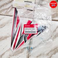 ราคา แถบติดฝาครอบหน้าซ้าย รหัส 86642 K58 T40ZC สำหรับรถรุ่น HONDA WAVE 110i ปี 2017 อะไหล่แท้เบิกศูนย์ 100 (19987563093)