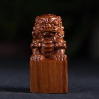 ราคา ไม้จันทน์สีเลือดไม้แข็งกล้าหาญประทับตราคัดลายมือไม้พะยูงแอฟริกาแกะสลักหนังสือชุดชื่อบทไม้แกะสลักตราสิงโต (19718148911)