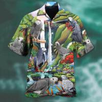 ราคา เสื้อยืดสำหรับผู้ชายเสื้อเชิ้ตลำลองทางการสำหรับผู้ชายเสื้อเชิ้ตแขนสั้นทรงหลวมพิมพ์ลายนกแก้วสำหรับปาร์ตี้ฤดูใบไม้ผลิ ฤดูร้อนแฟชั่นเสื้อเชิ้ตแขนสั้น (19780469840)