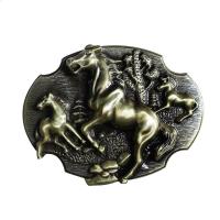 ราคา ม ม้า คึกคัก Buckle สีทองเหลือง สุดเทห์ของหัวเข็มขัด รูปม้าพยอง หัวเข็มขัดเป็นโลหะ สวยเด่น เป็นสง่า ด้านหน้าของเข็มขัด มีม้าสามต (524496187)