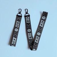 ราคา KPOP BTS BLACKPINK GOT7 TWICE SEVENTEEN IZONE EXO Keychain Fashion Key Pendant Lanyard (15115312040)