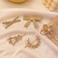 ราคา BABY 5ชิ้นสไตล์เกาหลีกิ๊บติดผมสตรีRhinestoneคลิปหนีบผมไข่มุกขาปิ่นปักผมโบว์กิ๊บปากเป็ดเครื่องประดับผม (7389379590)