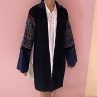 ราคา 1ตัว เสื้อคลุมตัวยาวม้งเวียดนาม เสื้อคลุมม้งเวียดนาม เสื้อคลุมม้งโบราณ เสื้อผ้าปักม้งเวียดนาม ขนาดรอบอก 34นิ้ว แขนยาว 22นิ้ว ลำตัว 35นิ้ว (20598010480)