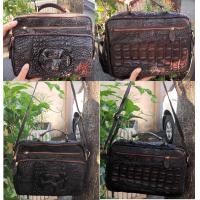 ราคา กระเป๋าเซียนพระทรงนอน กระเป๋าสะพายหนังจระเข้ ทรงนอนยาว หรือ (20776660150)